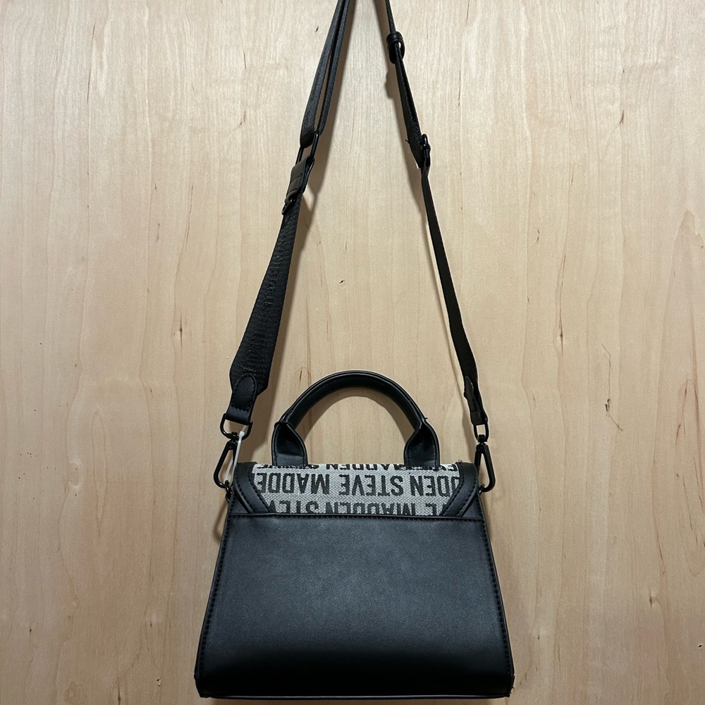 Steve Madden Black and White Women’s Messenger Bag NWT - Picture 4 of 10